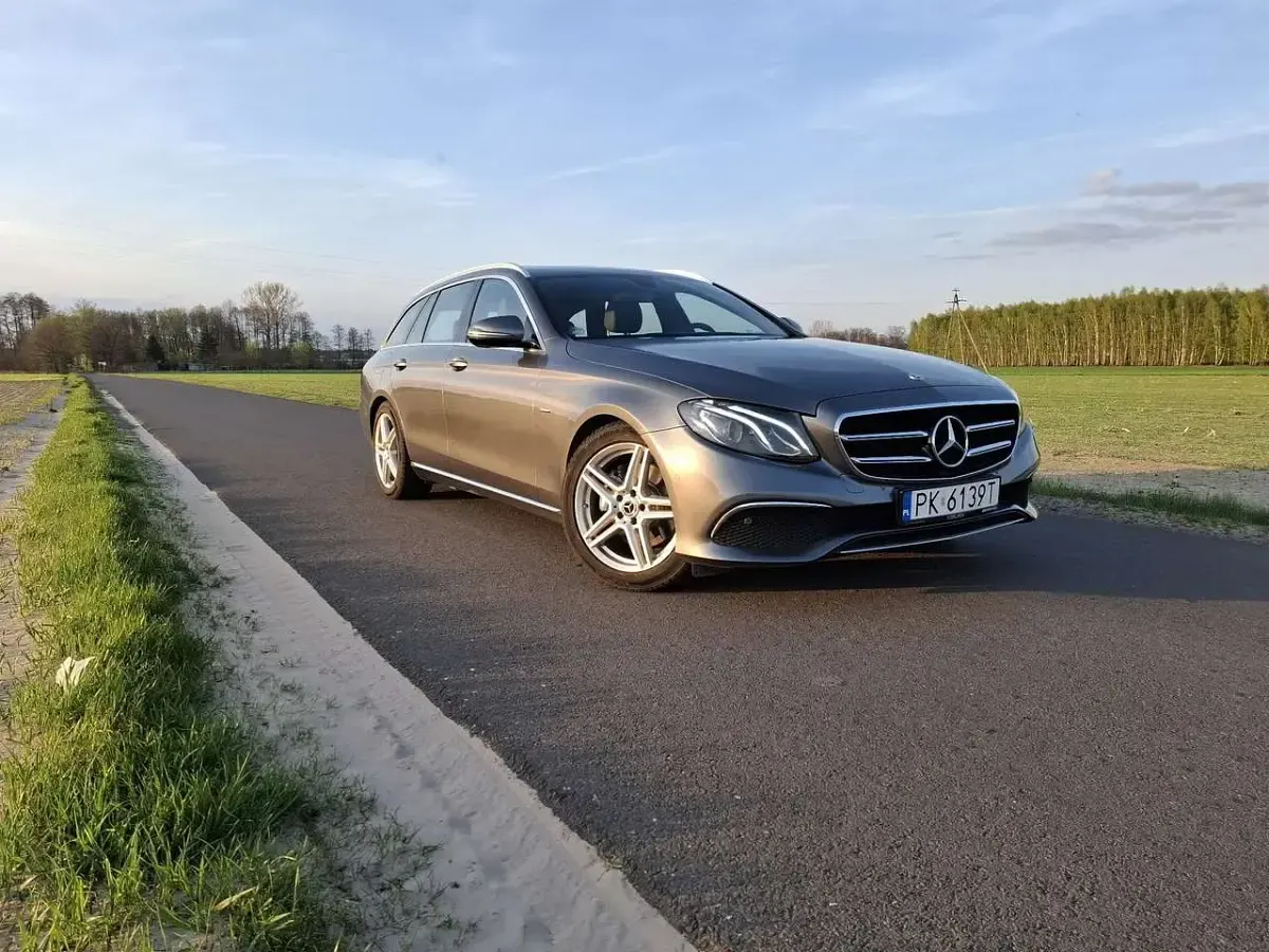 Usado Mercedes E220 Edition 194 CV (142 kW) 2019 Familiar