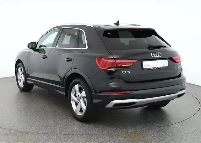 Gebraucht Audi Q3 Advanced 190 PS (139 kW) 2019 Schwarz SUV