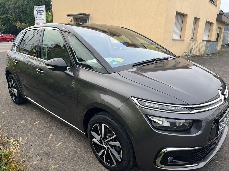 Grau Gebraucht 2019 Citroën C4 SpaceTourer Start Van / Kleinbus | 14.850 € (Fairer Preis) - Bild 1/4