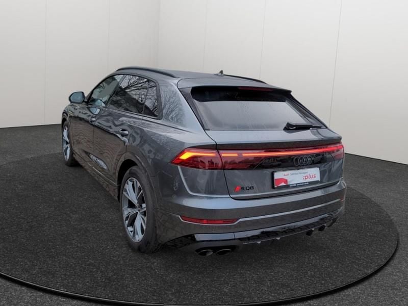 Gebraucht Audi SQ8 Ambiente 507 PS (372 kW) 2024 Daytonagrau SUV