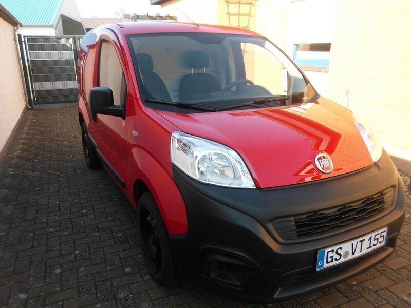 Gebraucht 2018 Fiat Fiorino Basis Van / Kleinbus | 8.200 € (Fairer Preis) - Bild 1/2