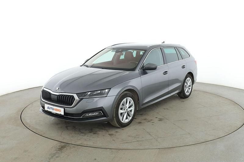 Second-hand Skoda Octavia Style 150 CP (110 kW) 2024 Gri Break