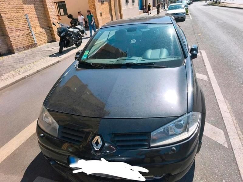 Gebraucht Renault Mégane Cabriolet Dynamique 163 PS (119 kW) 2005 Schwarz Cabrio