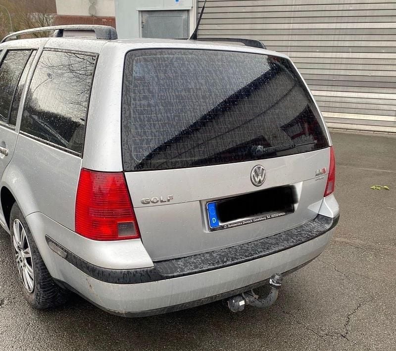 Gebraucht VW Golf IV 101 PS (74 kW) 2003 Silber Kombi