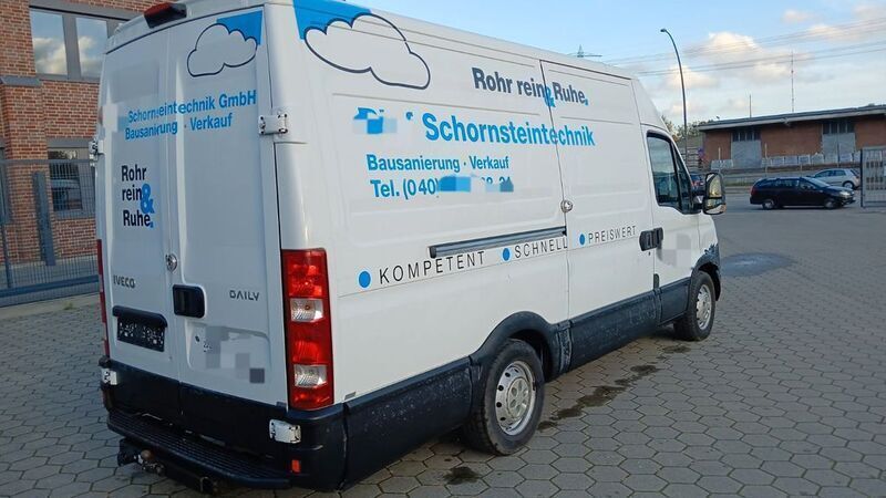 Gebraucht Iveco Daily 145 PS (106 kW) 2013 Weiß Van / Kleinbus