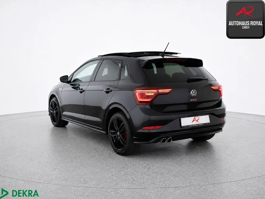 Gebraucht VW Polo Active 207 PS (152 kW) 2023 Schwarz Kleinwagen