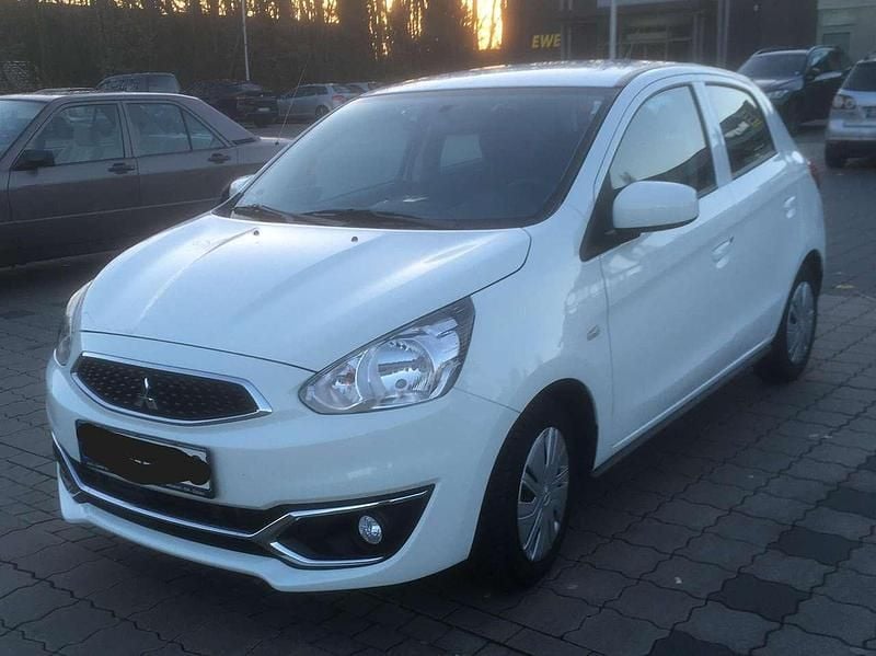 Second-hand Mitsubishi Space Star Active 71 CP (52 kW) 2019 Alb Hatchback