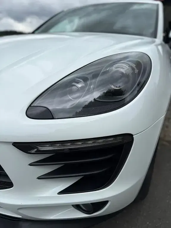 Gebraucht Porsche Macan 258 PS (189 kW) 2016 Weiß SUV