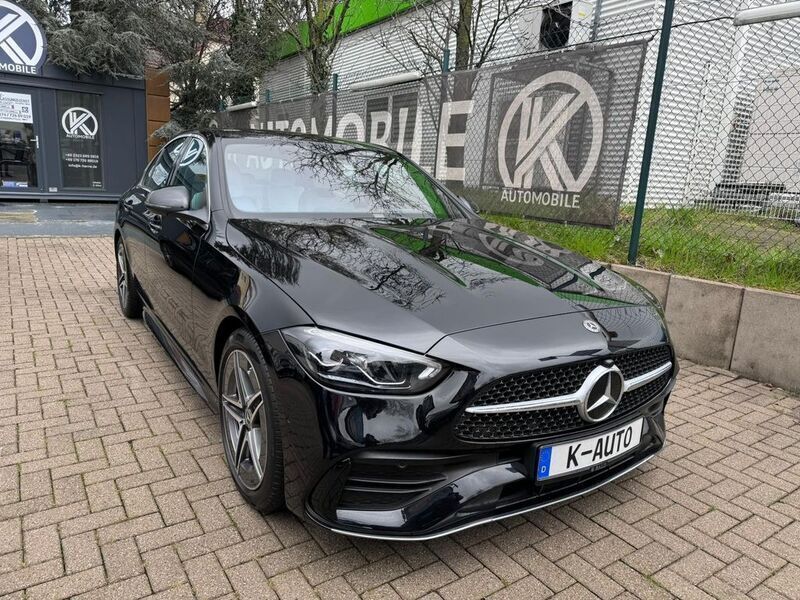 Schwarz Gebraucht 2022 Mercedes C200 AMG Limousine | 33.990 € (Fairer Preis) - Bild 1/4