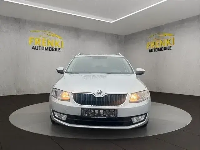 Gebraucht Skoda Octavia Style 110 PS (80 kW) 2015 Silber Kombi