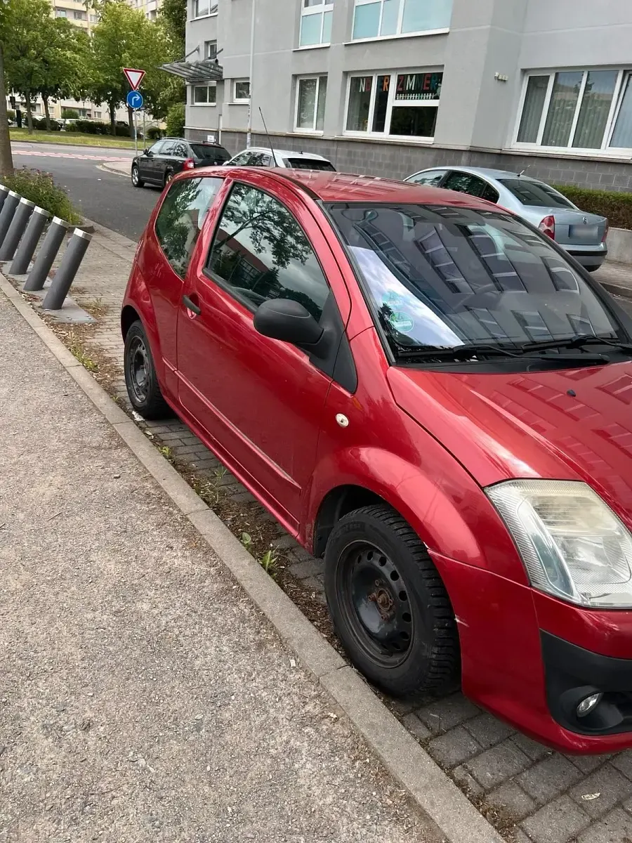 Gebraucht Citroën C2 74 PS (54 kW) 2008 Rot Kleinwagen