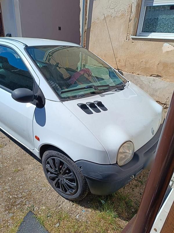 Gebraucht Renault Twingo 58 PS (42 kW) 2002 Weiß Kleinwagen