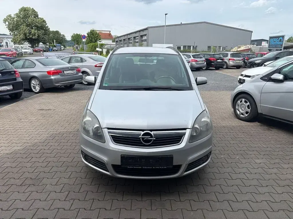 Gebraucht Opel Zafira Edition 101 PS (74 kW) 2006 Silber Van / Kleinbus