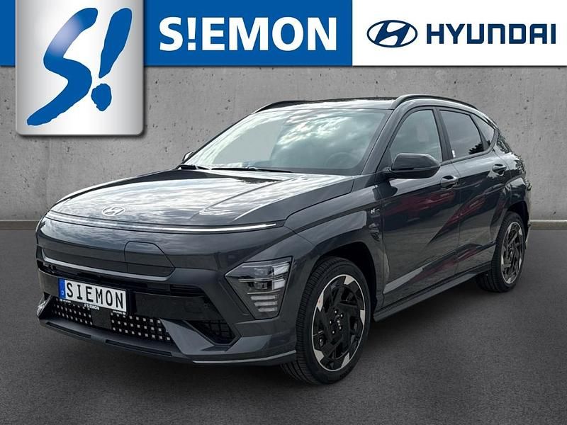 Shadow grey Neu 2025 Hyundai Kona N Line SUV | 37.330 € (Fairer Preis) - Bild 1/4