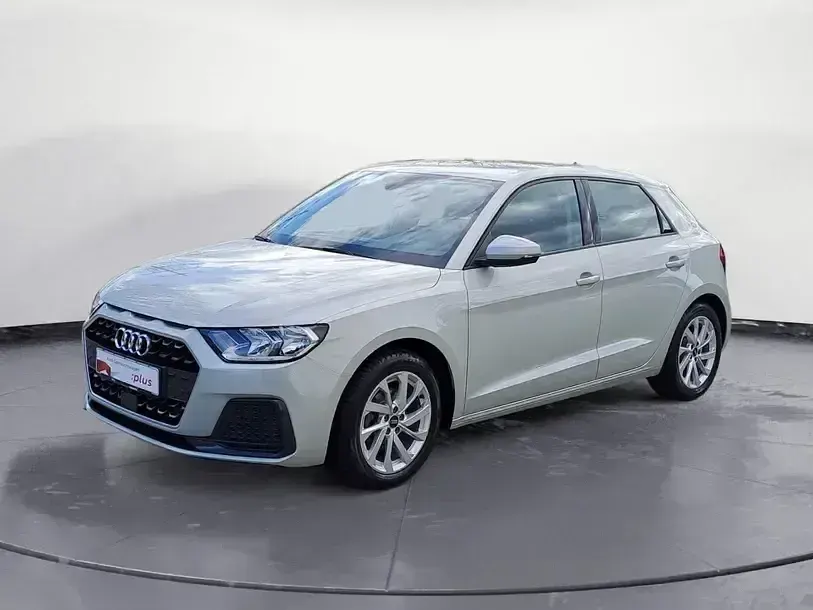 Używany Audi A1 Sportback Advanced Plus 116 KM (85 kW) 2025 Srebrny Hatchback