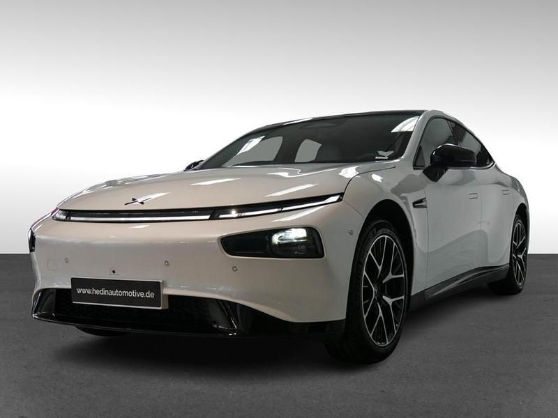 Gebraucht XPENG P7 AWD Performance 347 kW (473 PS) 2025 Weiß Limousine