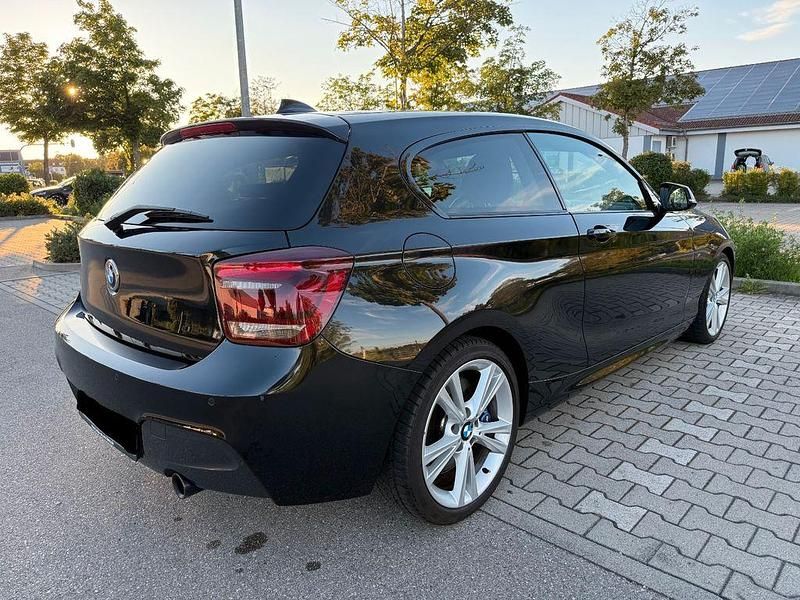 Gebraucht BMW M135 Performance 320 PS (235 kW) 2014 Schwarz Kleinwagen