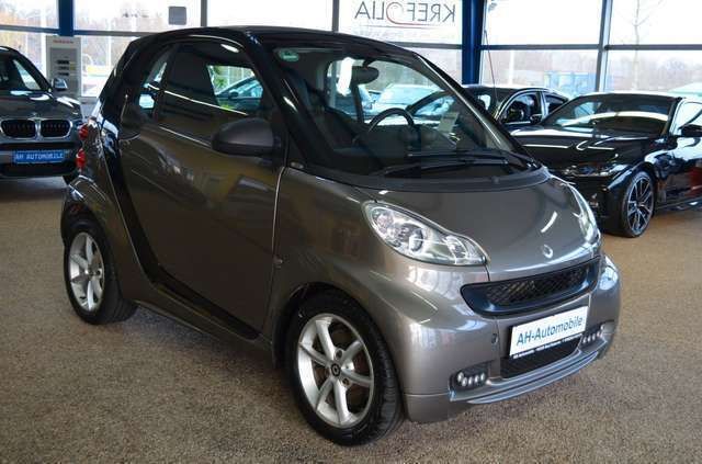 Gebraucht Smart ForTwo Coupé 71 PS (52 kW) 2011 Schwarz Coupé
