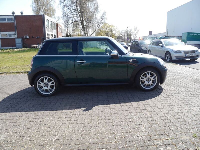 Usata Mini Cooper 120 CV (88 kW) 2007 Verde Utilitaria