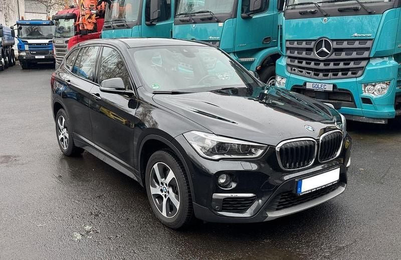Gebraucht BMW X1 Advantage 150 PS (110 kW) 2016 Schwarz SUV