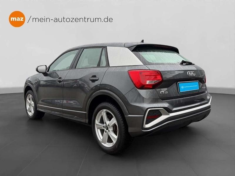 Gebraucht Audi Q2 S-Line 150 PS (110 kW) 2024 Grau SUV