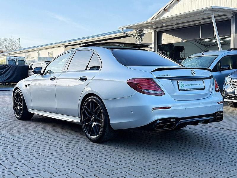 Gebraucht Mercedes E63S AMG AMG 612 PS (450 kW) 2017 Silber Limousine