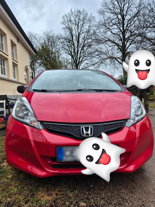 Gebraucht Honda Jazz 90 PS (66 kW) 2014 Rot Kleinwagen