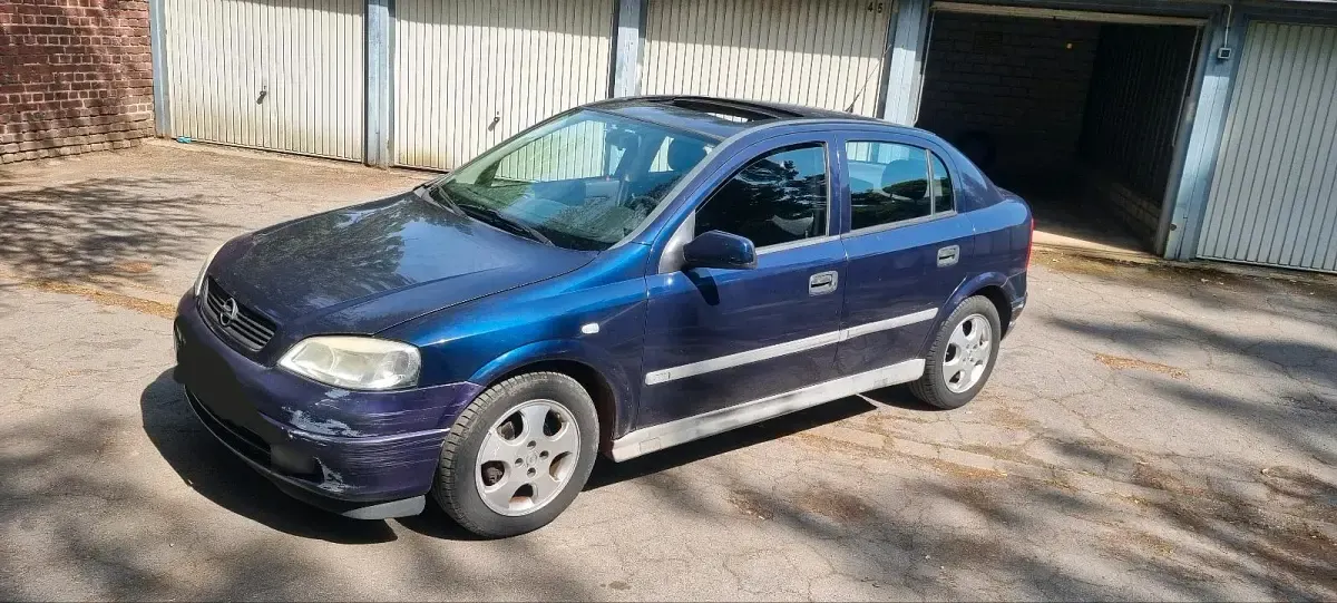 Gebraucht Opel Astra 75 PS (55 kW) 2000 Blau Kleinwagen