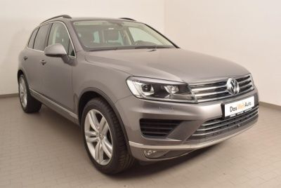 Gebraucht VW Touareg 262 PS (192 kW) 2015 Grau metallic SUV