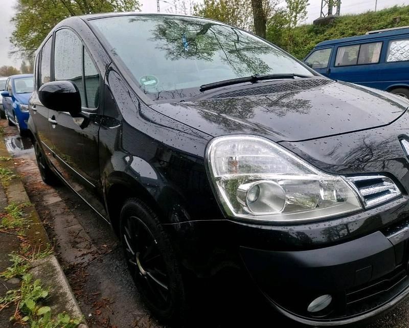 Usata Renault Modus 90 CV (66 kW) 2009 Nero Monovolume
