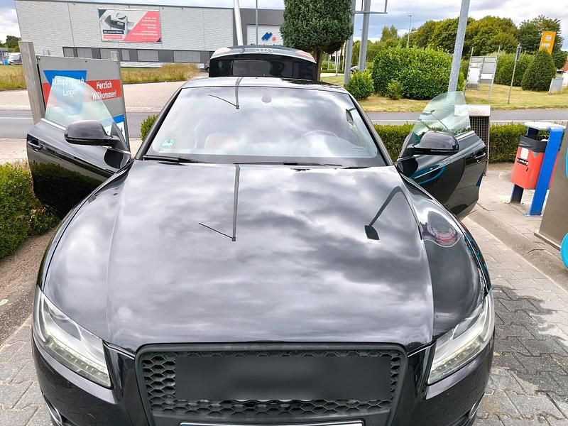 Schwarz Gebraucht 2009 Audi A5 Coupé | 8.499 € (Teuer) - Bild 1/4