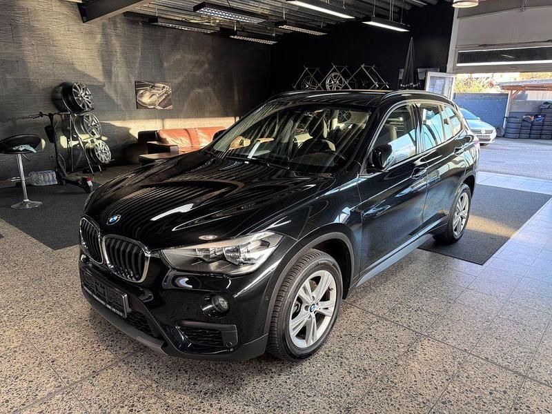 Gebraucht BMW X1 Advantage 136 PS (100 kW) 2016 Schwarz SUV