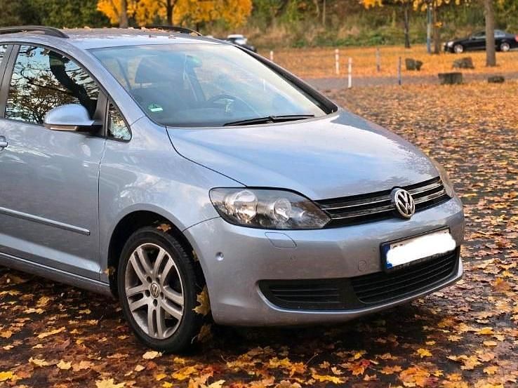 Blau Gebraucht 2010 VW Golf Plus Cross Van / Kleinbus | 3.998 € (Superpreis) - Bild 1/4