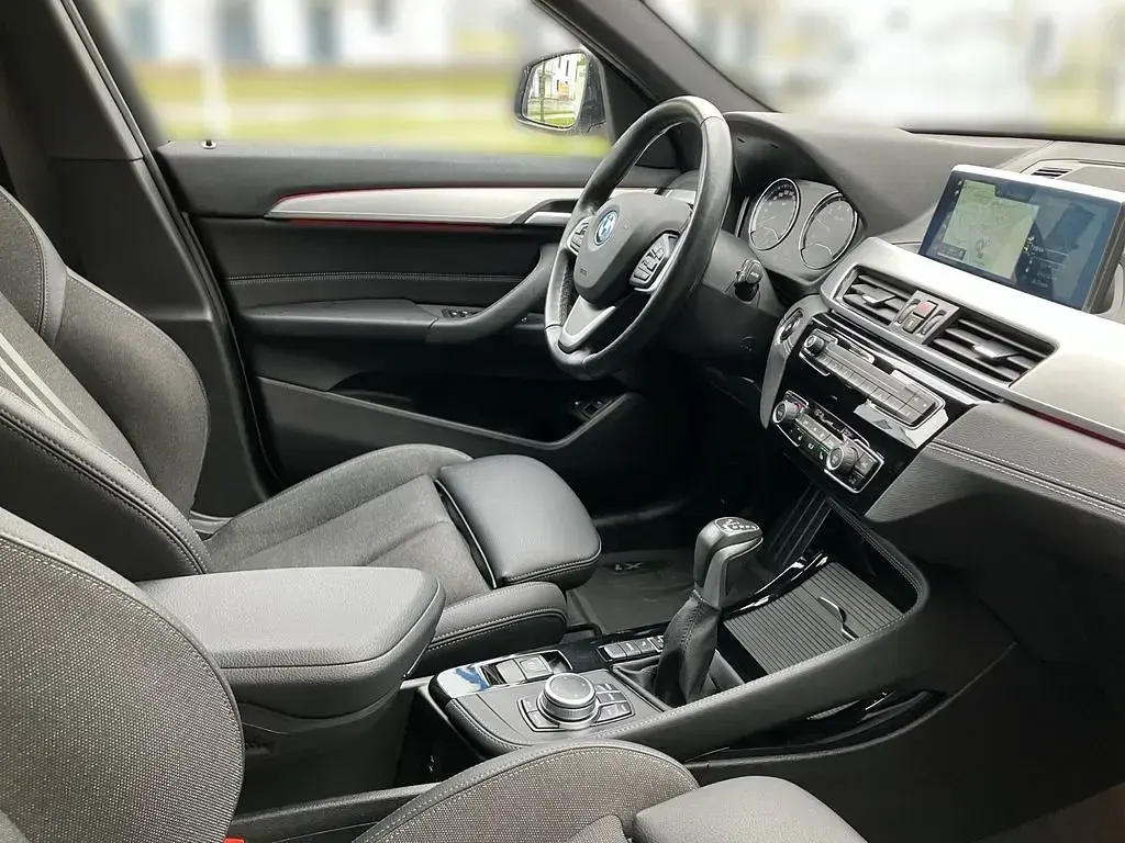 Gebraucht BMW X1 Performance 220 PS (161 kW) 2022 Weiß SUV