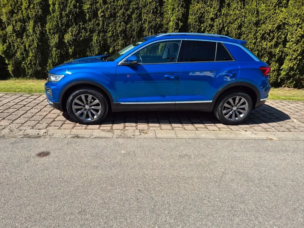 Gebraucht VW T-Roc Style 150 PS (110 kW) 2018 Blau SUV