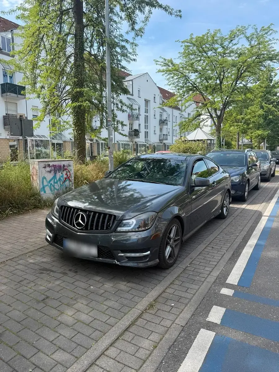 Gebraucht Mercedes C350 306 PS (225 kW) 2012 Andere farben Coupé