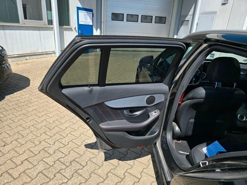 Schwarz Gebraucht 2017 Mercedes C43 AMG AMG Kombi | 29.000 € (Guter Preis) - Bild 1/4
