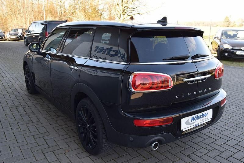 Gebraucht Mini One Clubman 102 PS (75 kW) 2019 Schwarz Kombi