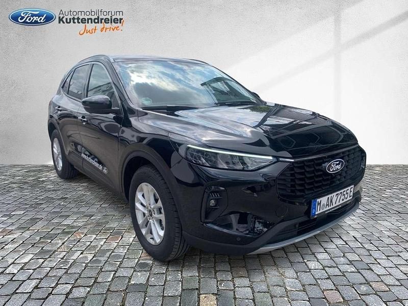 Gebraucht Ford Kuga Titanium 224 PS (164 kW) 2024 Obsidianschwarz metallic SUV