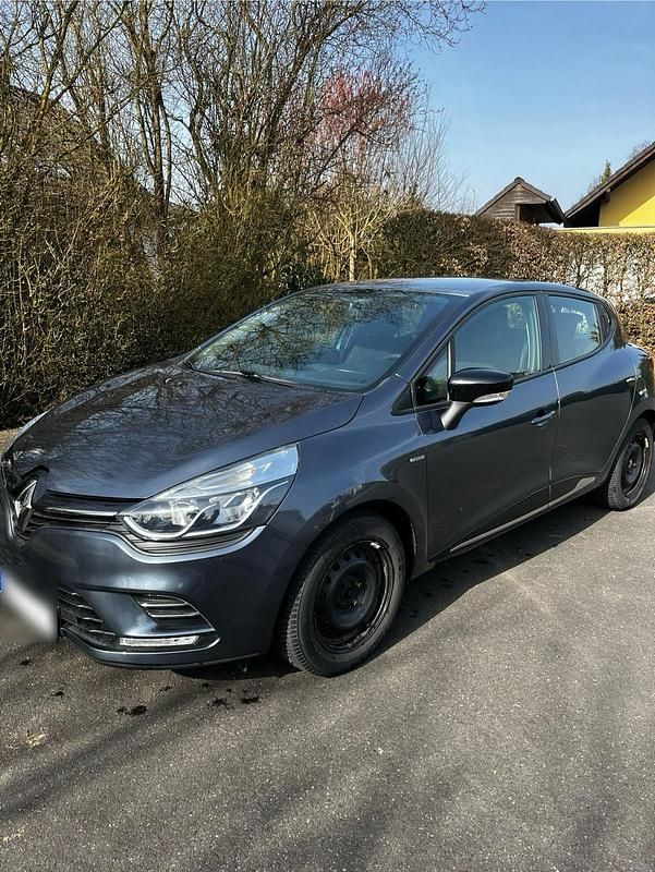 Gebraucht Renault Clio IV LIMITED 90 PS (66 kW) 2018 Grau Kleinwagen