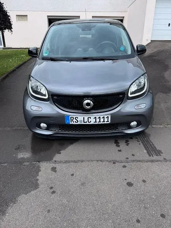 Gebraucht Smart ForFour Brabus 90 PS (66 kW) 2019 Grau Kleinwagen