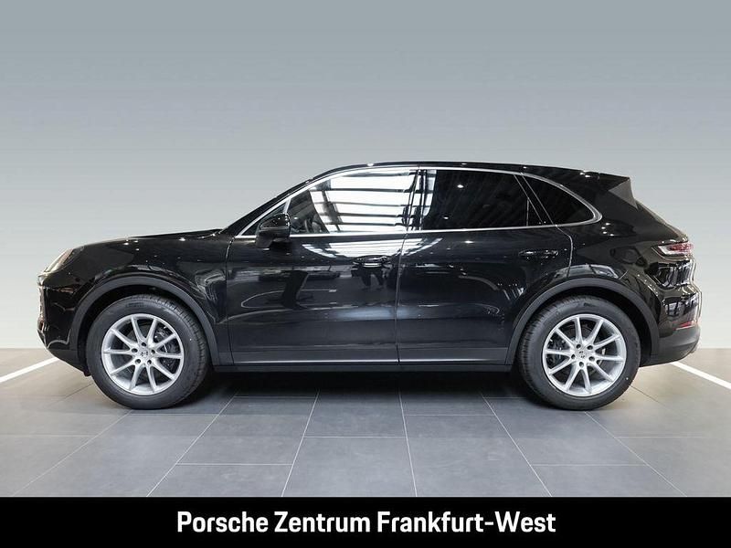 Gebraucht Porsche Cayenne 354 PS (260 kW) 2025 Chromitschwarzmetallic SUV