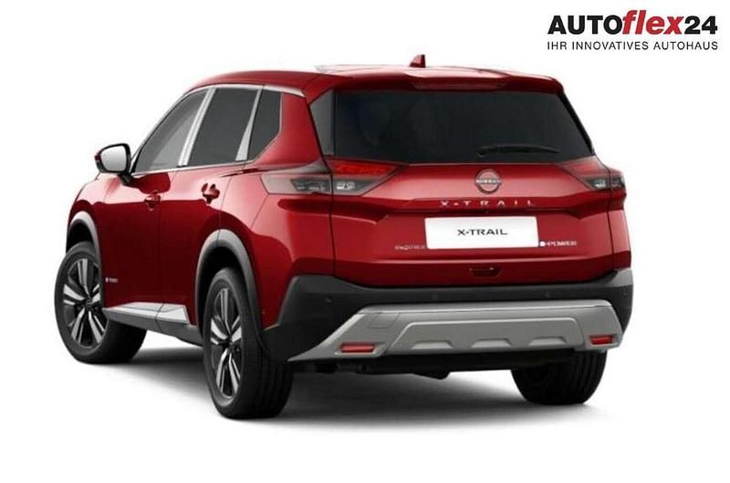 Neu Nissan X-Trail Tekna 213 PS (156 kW) 2025 Tinted red metallic SUV