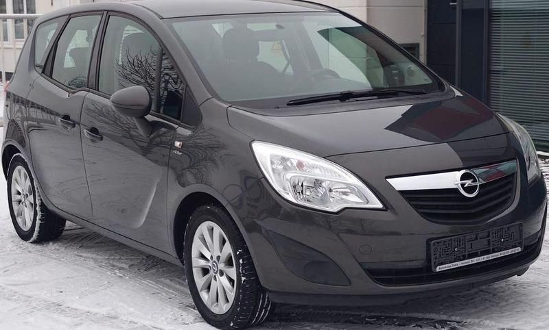 Gebraucht Opel Meriva 101 PS (74 kW) 2013 Grau Van / Kleinbus