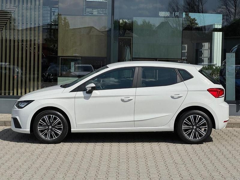 Gebraucht Seat Ibiza Style 116 PS (85 kW) 2024 Weiß Limousine