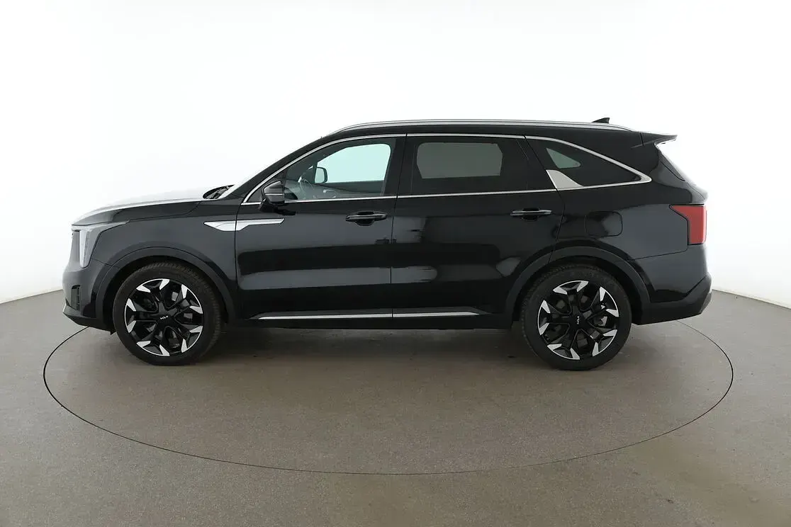 Gebraucht Kia Sorento Platinum 201 PS (147 kW) 2024 Schwarz SUV