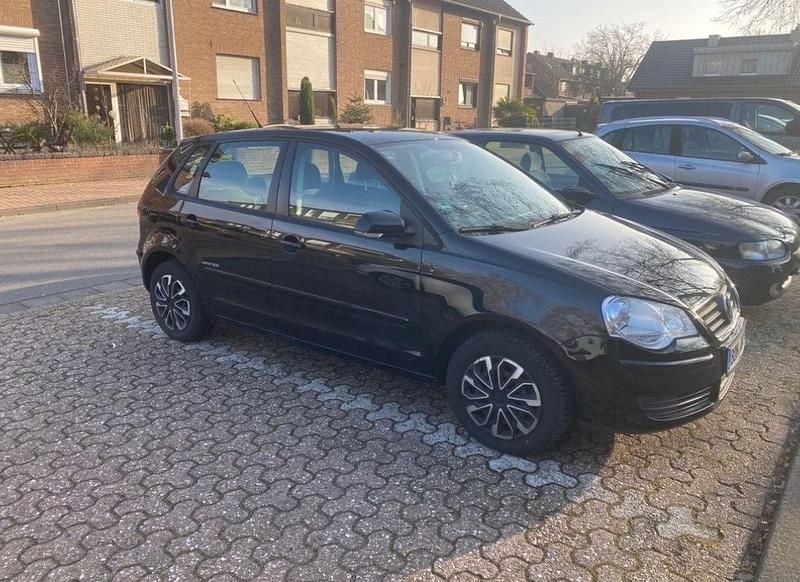 Gebraucht VW Polo 69 PS (50 kW) 2008 Schwarz Kleinwagen
