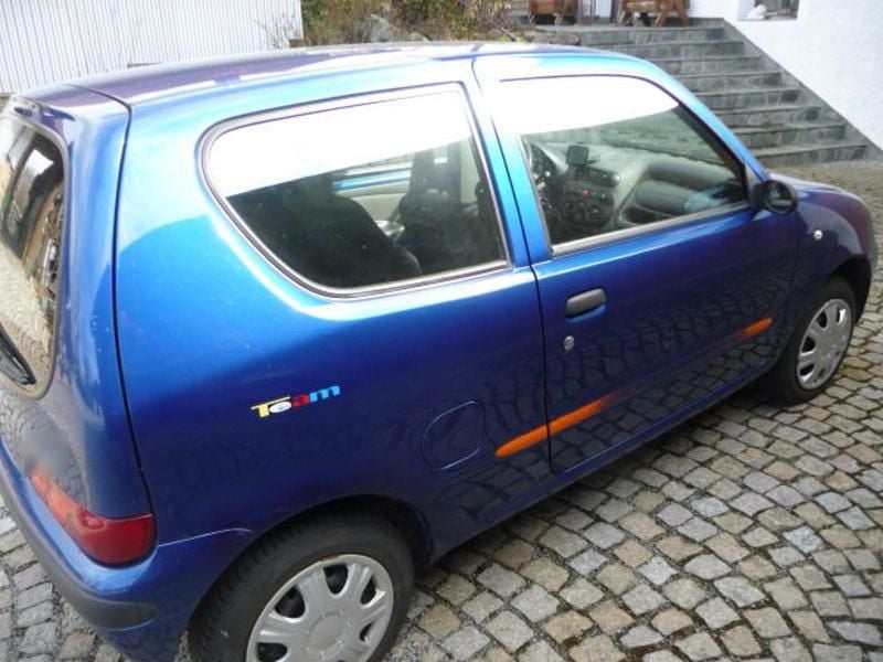 Gebraucht Fiat Seicento 55 PS (40 kW) 2001 Blau Kleinwagen