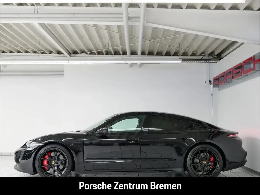 Gebraucht Porsche Taycan GTS 439 kW (598 PS) 2022 Schwarz Limousine