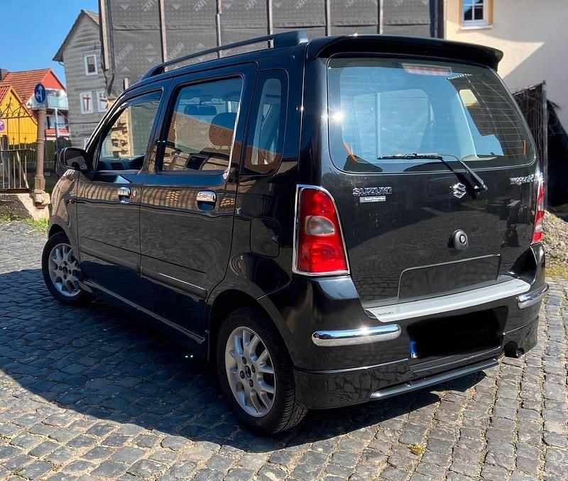 Gebraucht Suzuki Wagon R+ 76 PS (55 kW) 2002 Schwarz Van / Kleinbus